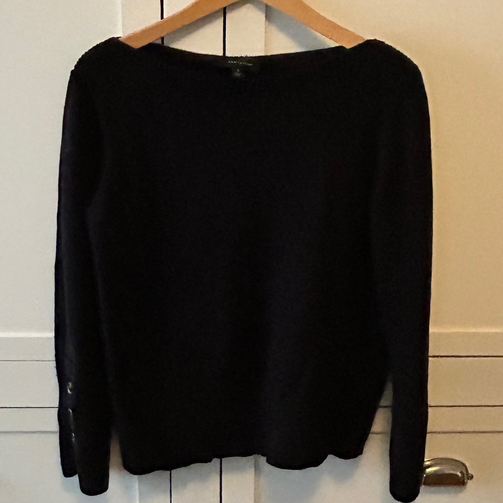 Boat neck sweater